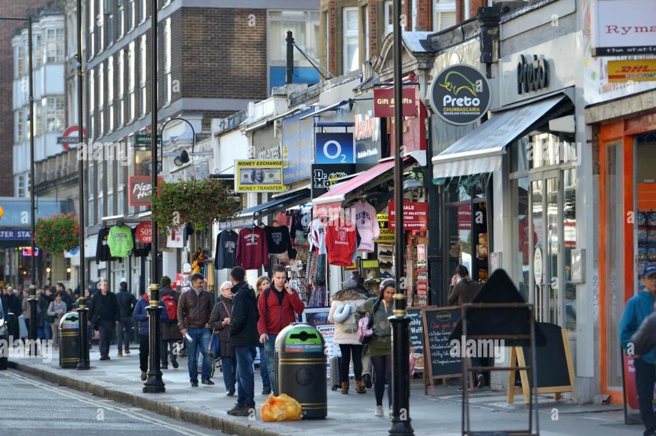 Queens Way Londres Exterior foto